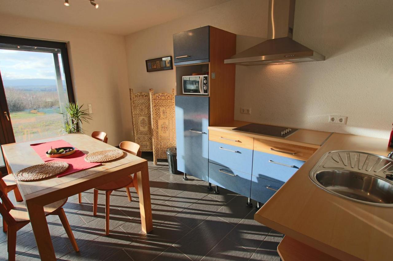 Hunsrueck Valley View Apartment With Cedar Sauna Bruschied Bagian luar foto
