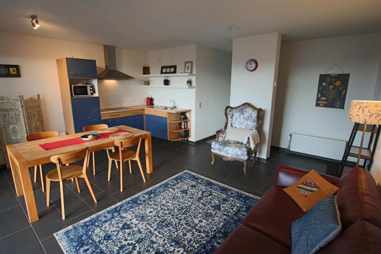 Hunsrueck Valley View Apartment With Cedar Sauna Bruschied Bagian luar foto