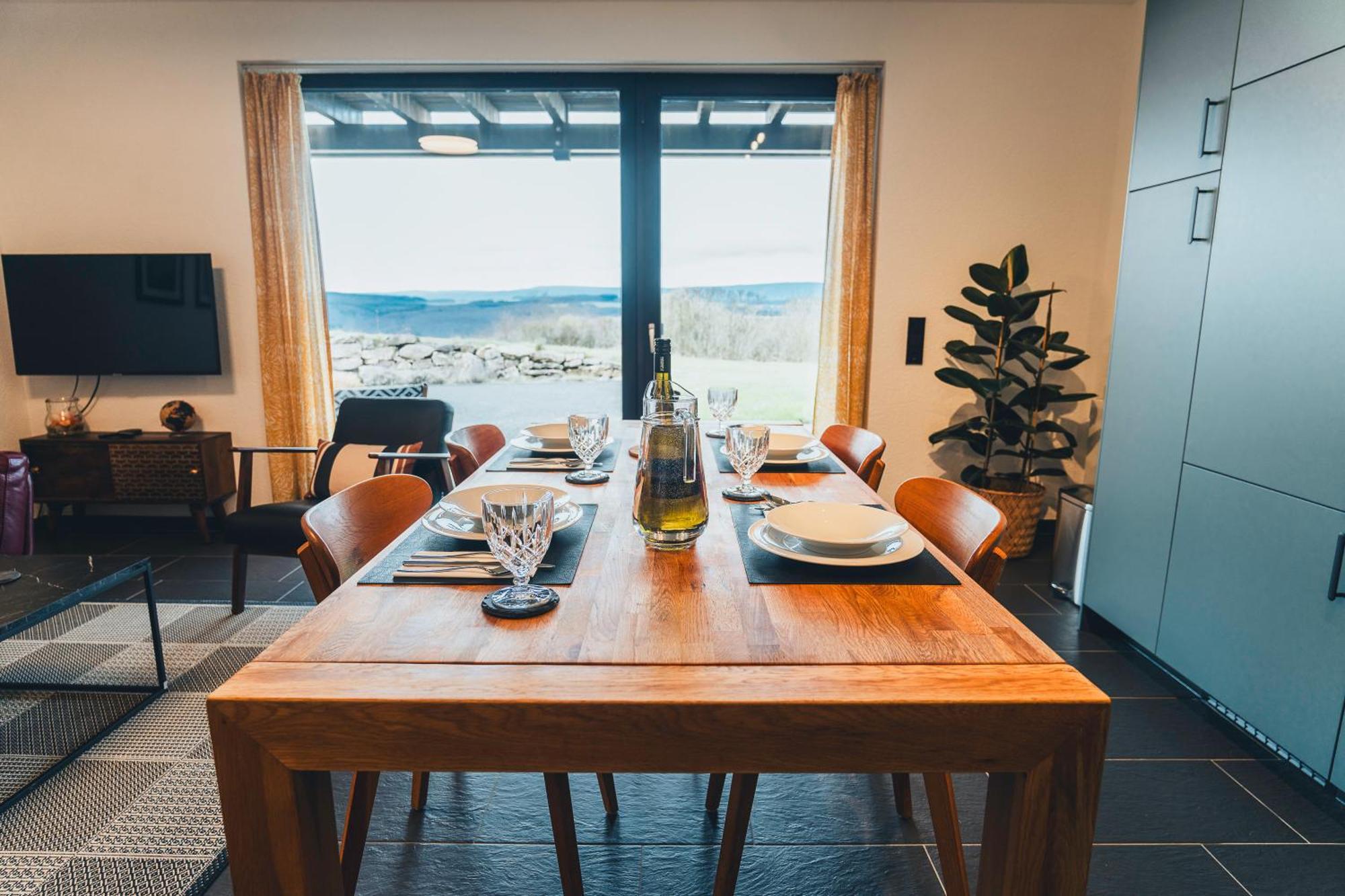 Hunsrueck Valley View Apartment With Cedar Sauna Bruschied Bagian luar foto