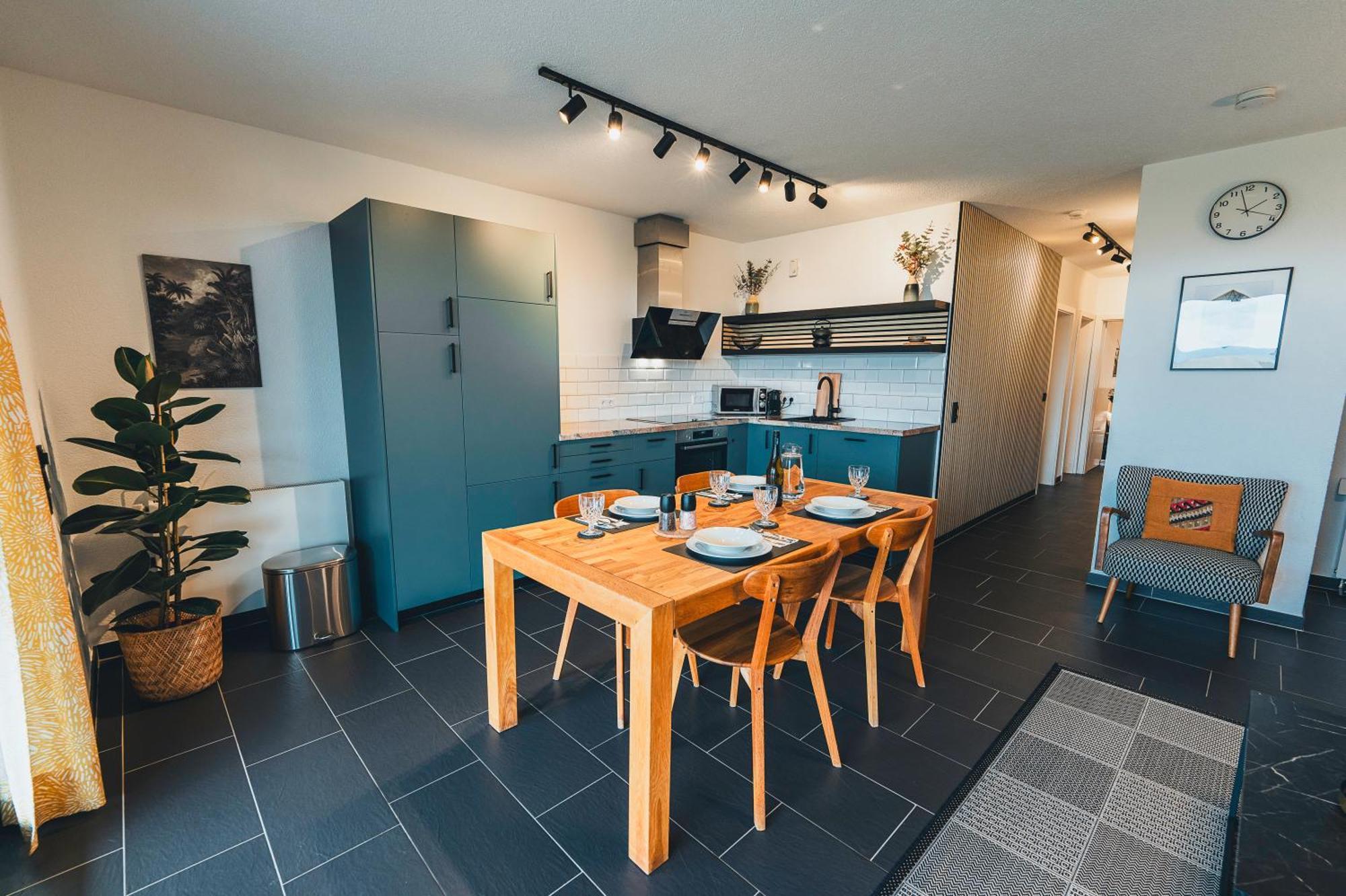 Hunsrueck Valley View Apartment With Cedar Sauna Bruschied Bagian luar foto